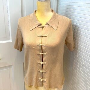 Clifford & Wills camel 💯 cotton knit collared sweater.Front frog closure.Size S